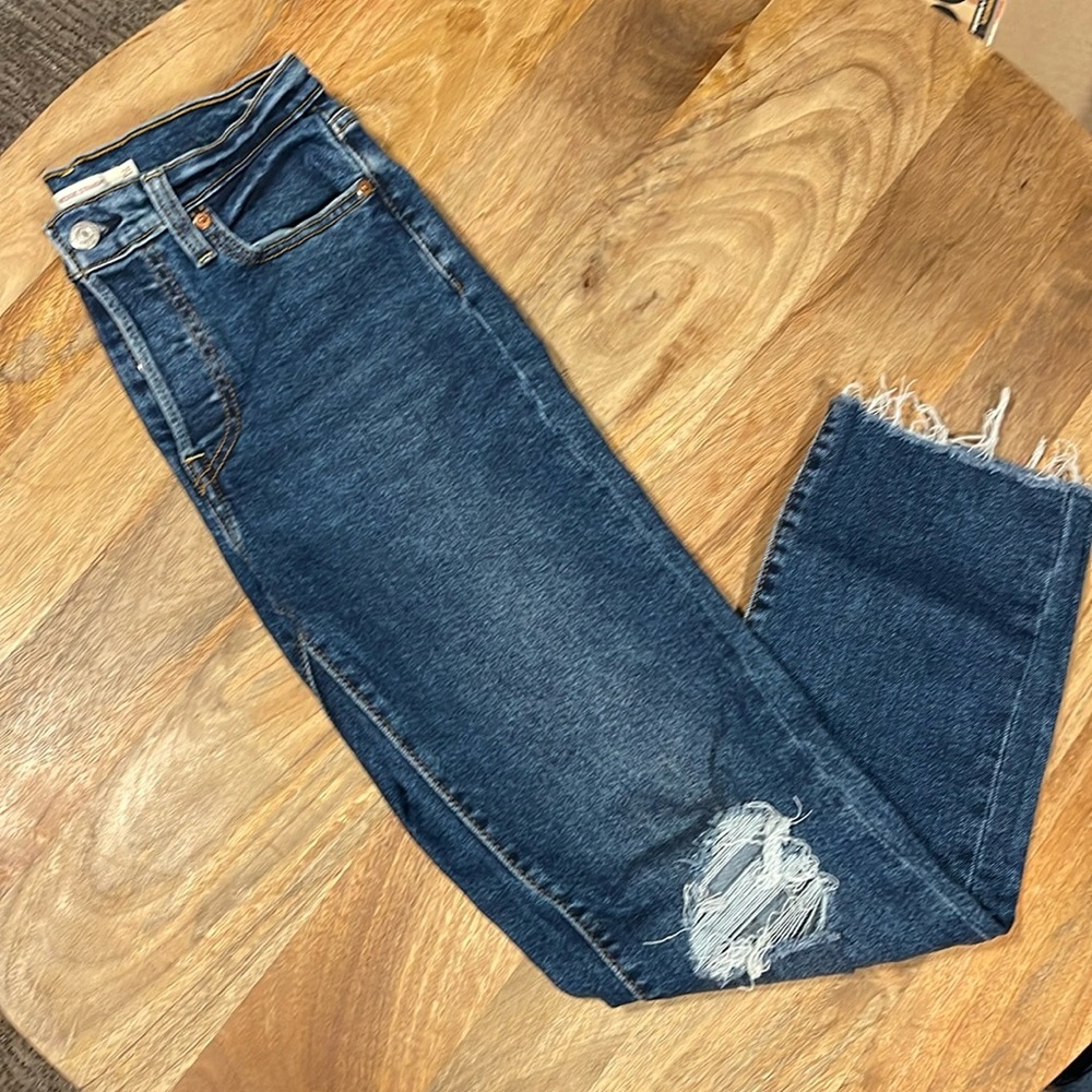 Levi’s wedgie straight jeans